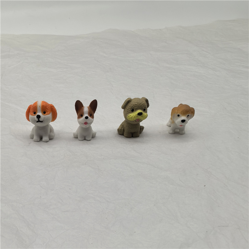 A Variety of Bulk Goods 2.5CM Mini Pet Dog Ornaments Toys Schnauzer Spotted Corgi Sand Table Toys Ornaments