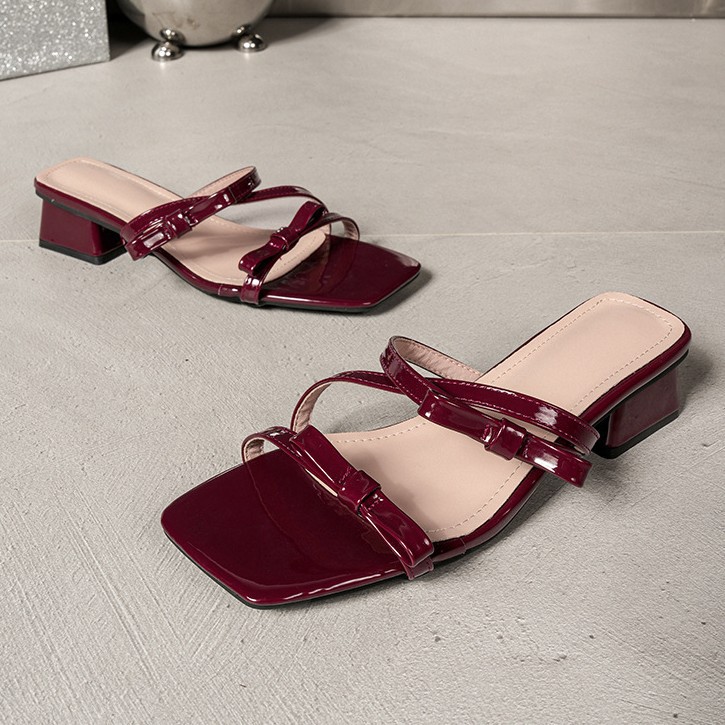 Cross-Border Amazon 2025 New Style Bow Thick Heel Patent Leather One-Line Buckle Strap Comfortable Women's High-Heeled Sandals for Outer Wear