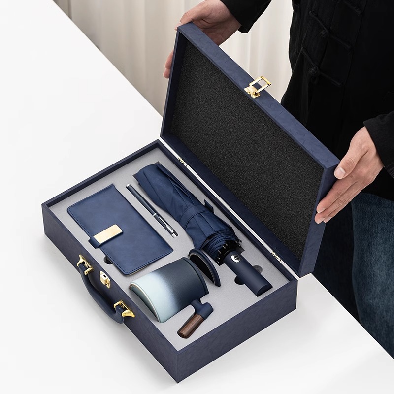 Company Annual Meeting Business Gift Festival Accompanying Gift Meeting Souvenir Creative Company Gift to Send Employees to Print logo