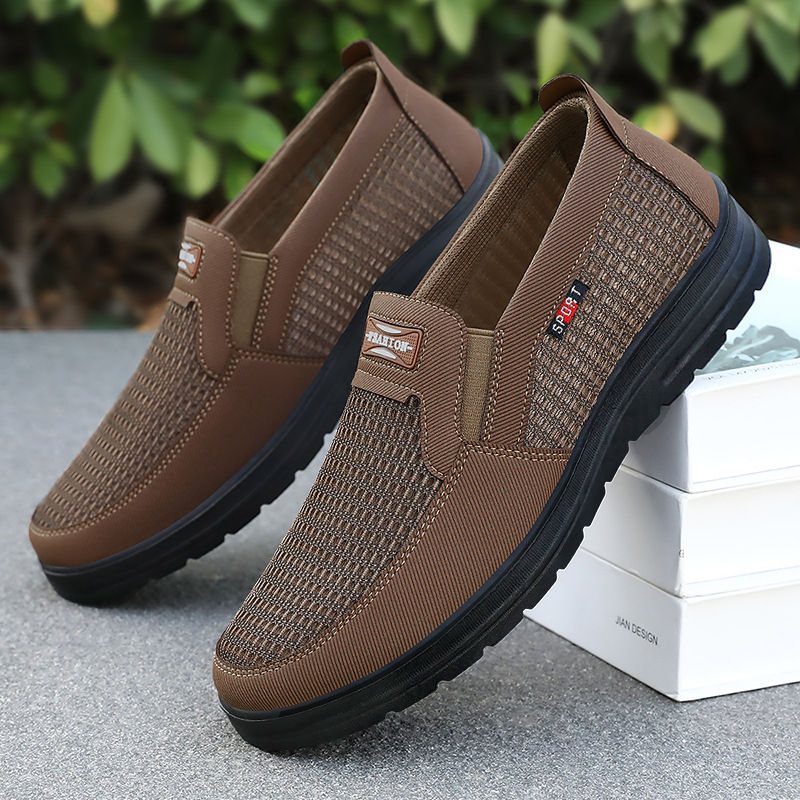 Men's Spring Mesh Slip-On Shoes for the Elderly, Lightweight Soft-Soled Shoes for Middle-Aged and Elderly Dads, Shallow Old Beijing Cloth Shoes