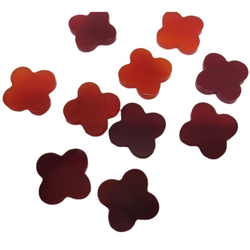Natural four-leaf clover red agate petals Red chalcedony red gem head double-sided flat stone jewelry accessories direct sales