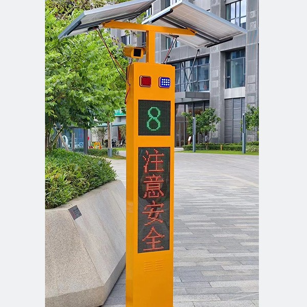 Factory Direct Sales of Various Styles of Curve Warning, Radar Speed Feedback, Oncoming Vehicle Warning, Electronic Sentry