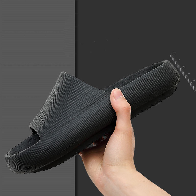 Мягкие и упругие тапочки для женщин, летние, домашние, нескользящие, для ванной, толстая подошва, мужские тапочки для дома и улицы