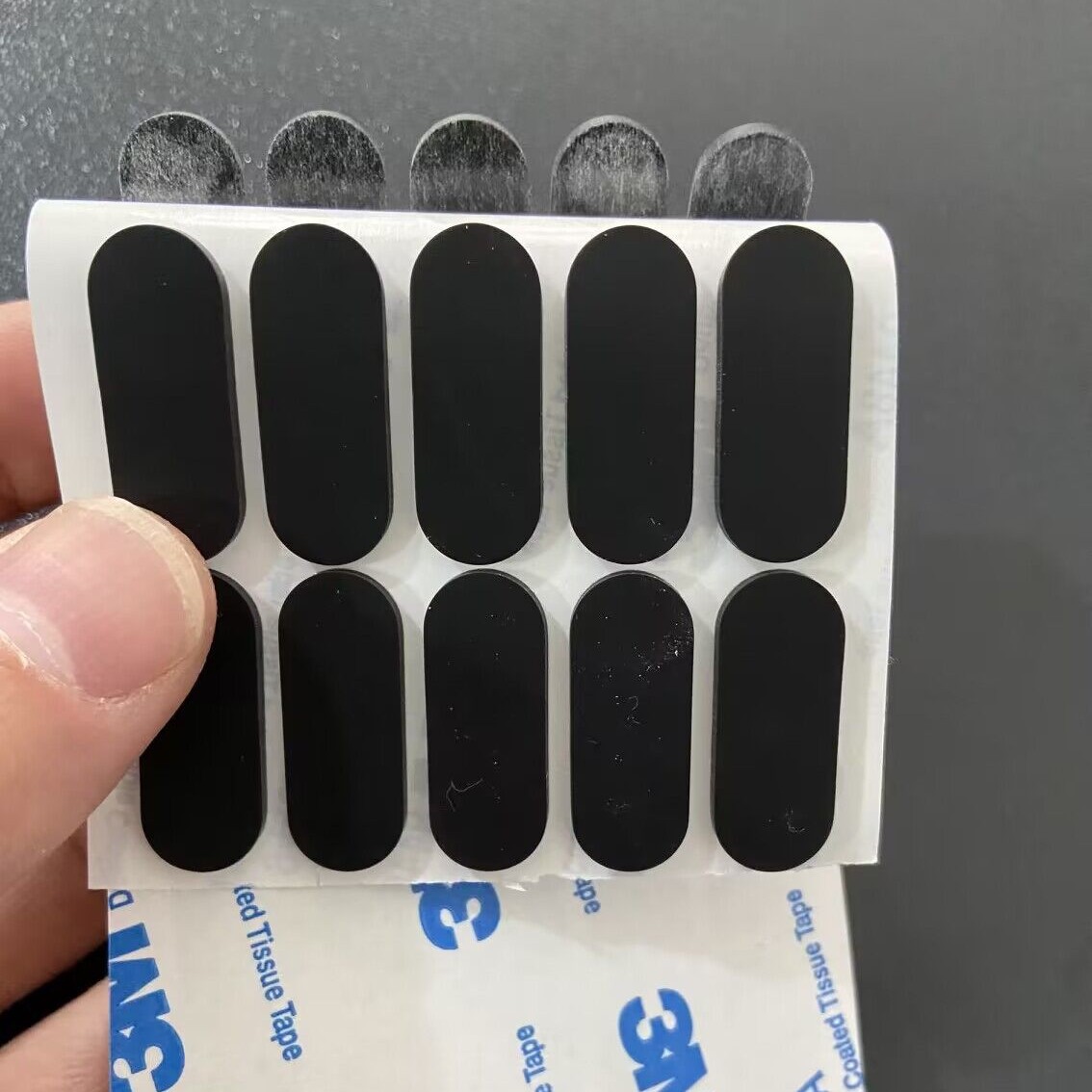 Manufacturer Sells Black and White Round Square Silicone Foot Pads Plastic Bracket Base Gasket