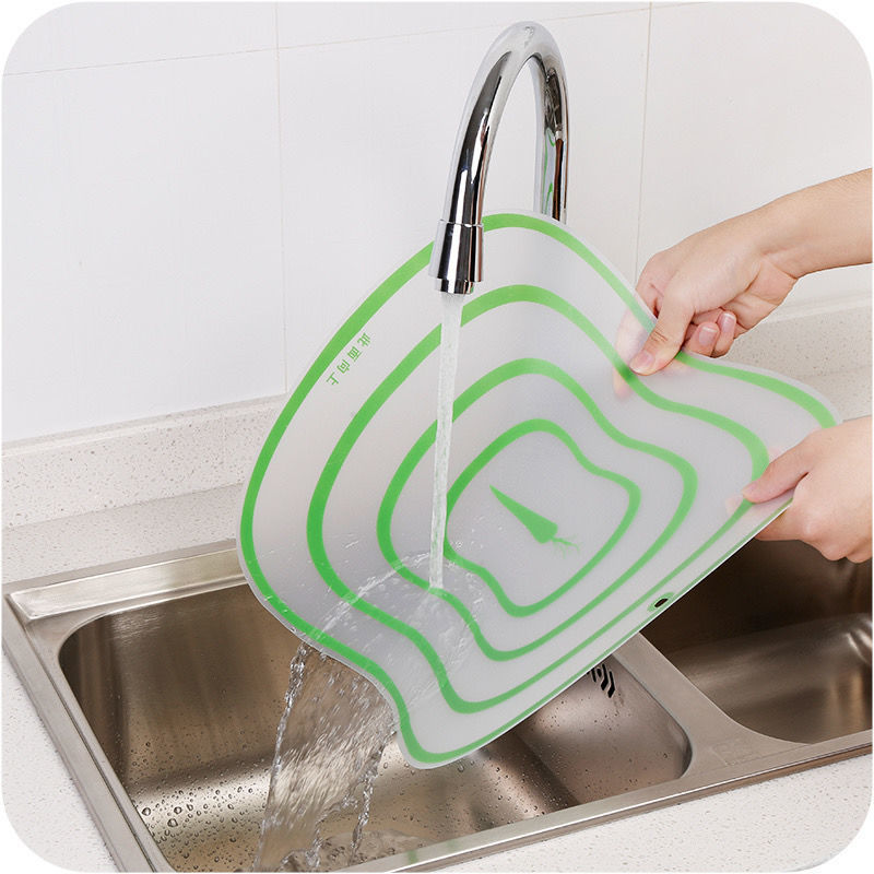 Picnic Cutting Board Dormitory Mini Cutting Board Fruit Board Classification Board Antibacterial and Mildew Proof Thickeneded Rectangular Cutting Board