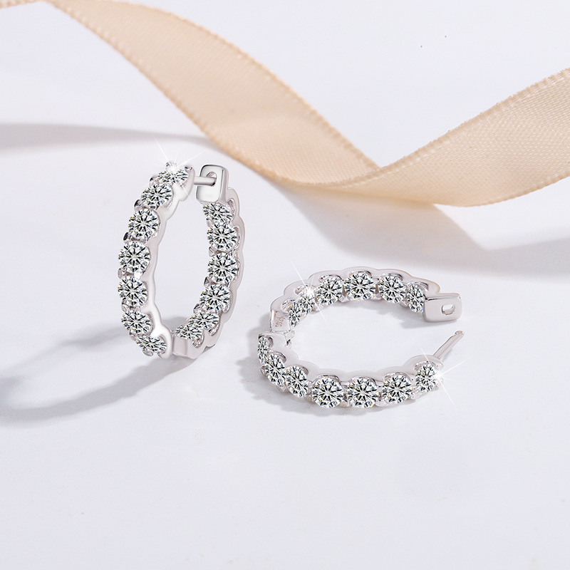 Cross-Border Hot-Selling D Color 2.6 Carat Bull Head Moissanite Earrings S925 Sterling Silver Earrings Full of Diamonds Moissanite Earrings