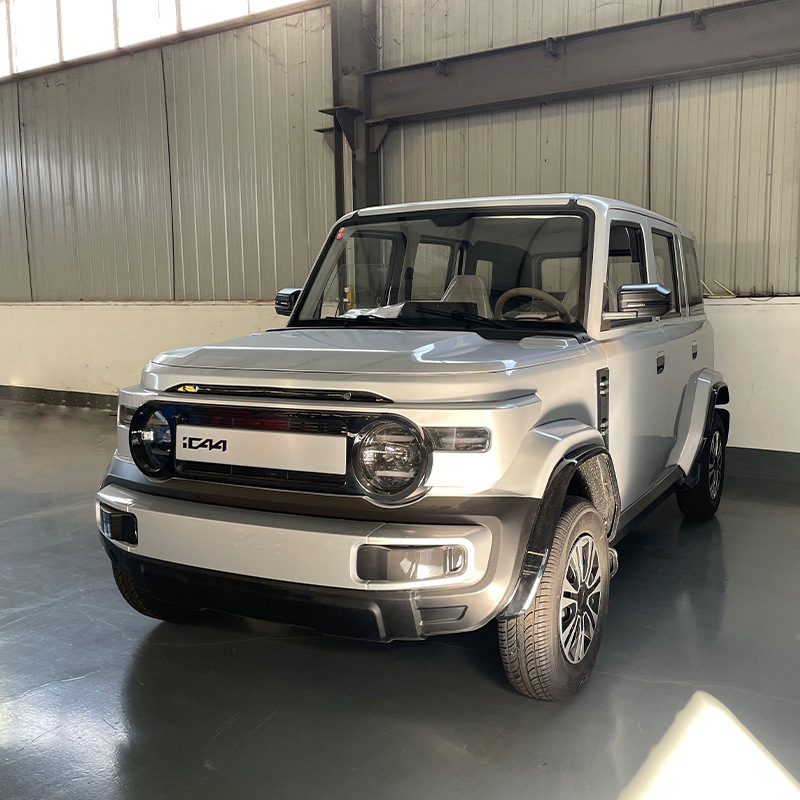 Four-Wheel New Energy Scooter for the Elderly at Home, Oil-Electric Dual-Use Heating and Cooling Air-Conditioned Four-Wheel Vehicle