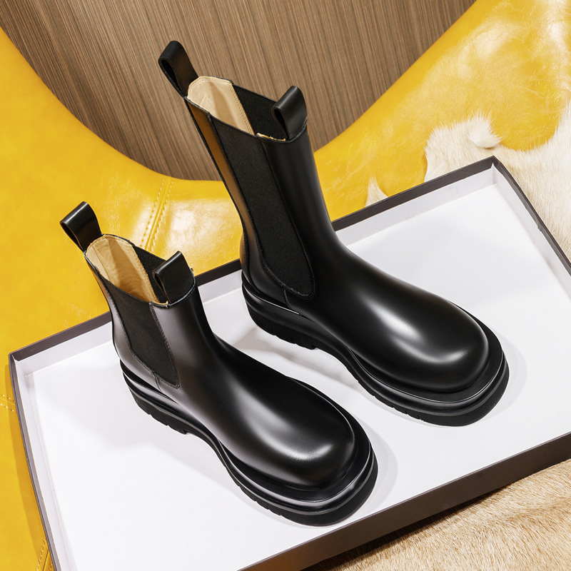 2025 New Inner Heightening Boots for Women Small British Style Mid-Calf Chimney Boots Thick-Soled Chelsea Short Boots