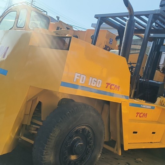 Foreign Trade Direct Sales Second-Hand Japanese Tcm Fd160 16-Ton 2-Door Forklift Original Imported Machine in Good Condition