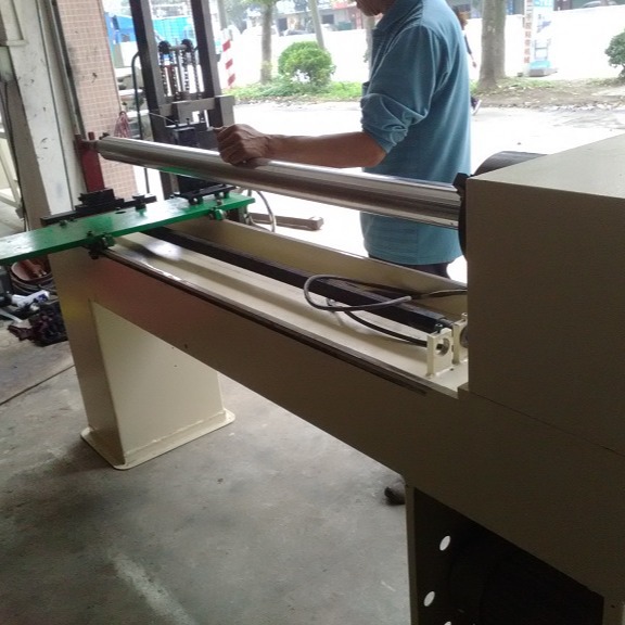 Dongguan Changping Jiayuan Selling Second-Hand Double-Sided Tape Rewinder, Protective Film Cutting Table, Cutting Table