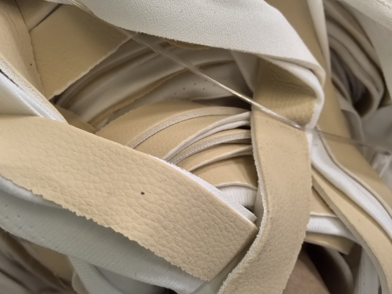 Supply Pvc Foam Scrap Pvc Leather Defective Pvc Scrap