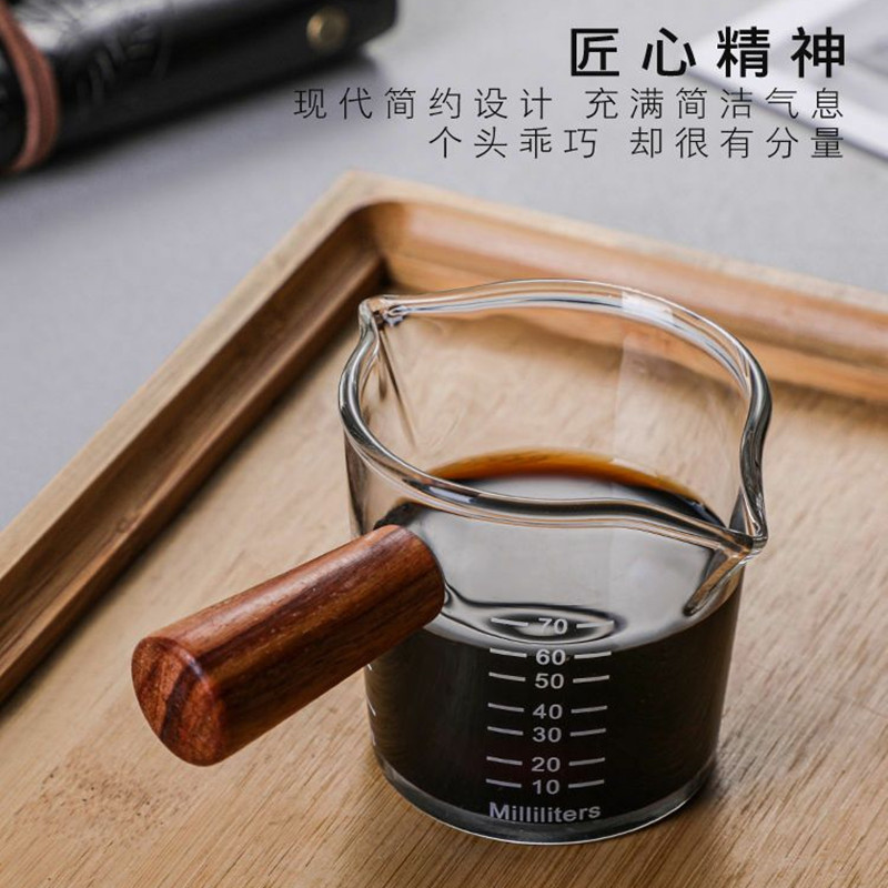 Wooden handle with scale double mouth small milk cup household high borosilicate glass coffee milk cup latte cup mini milk jar