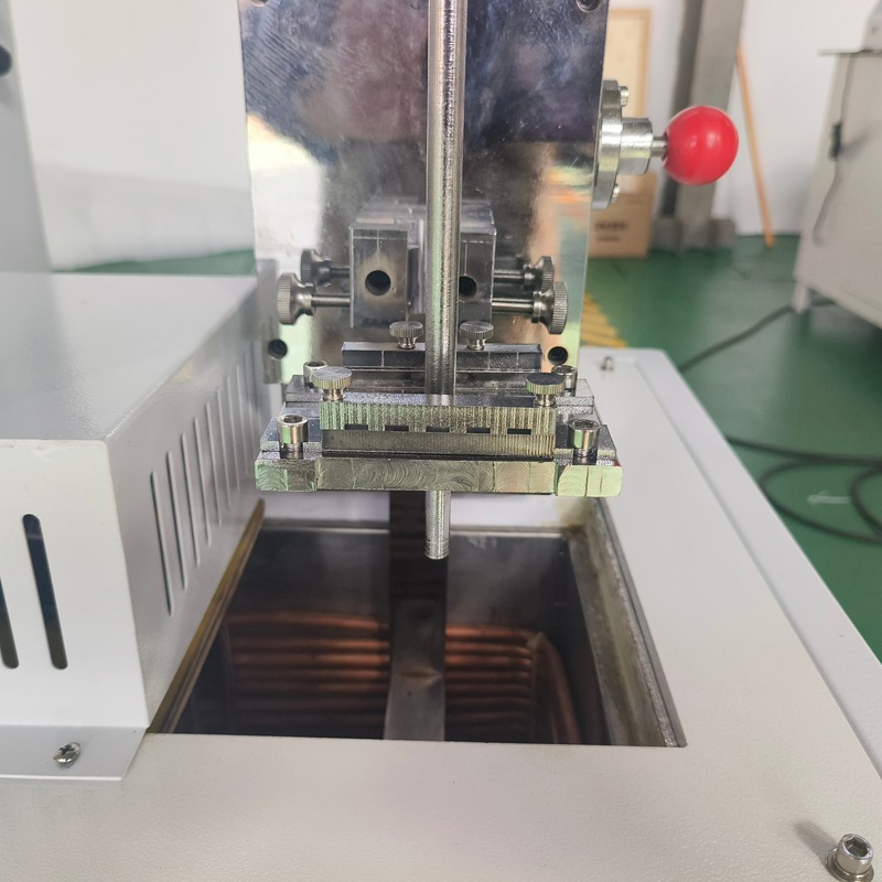 Plastic Low Temperature Fragility Tester Plastic a Method Low Temperature Impact Testing Machine Hammer Method Fragility Testing Equipment