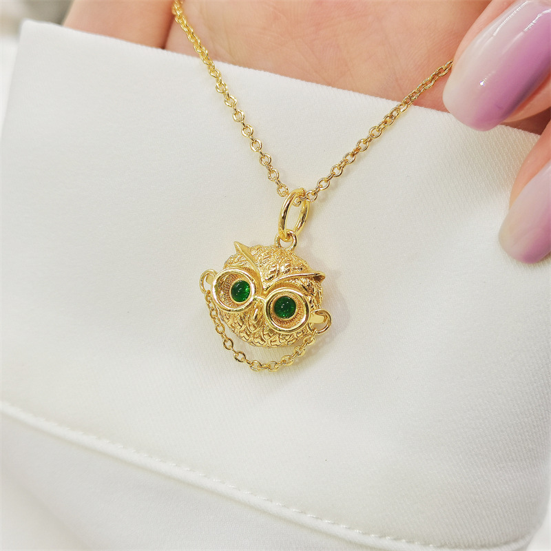 Elegant and Sophisticated Animal Doctor Owl Necklace for Women, Ins European and American Style Collarbone Chain, Light Luxury Versatile Neck Accessory