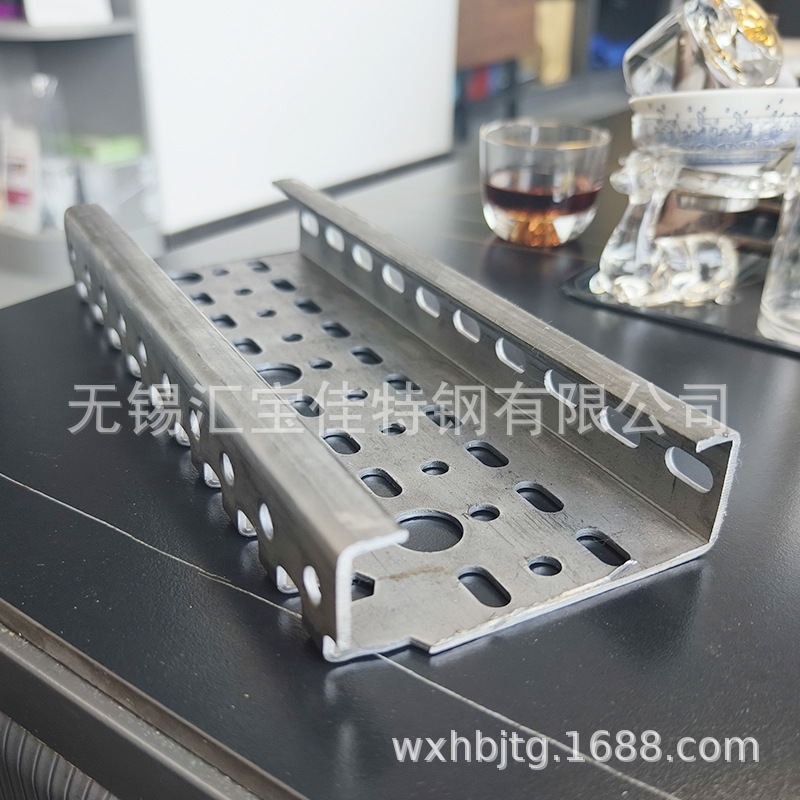 Processing and Customization of C-Shaped Steel Roller Conveyor Bracket Multi-Hole Cart Side Shelf Roller Line Main Beam Can Be Punched and Cut