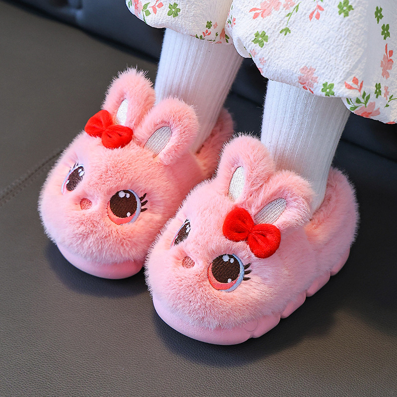 Зимние хлопковые туфли для детей, милые мультяшные принцессы, теплые пушистые туфли 2025 года, домашние хлопковые тапочки для младенцев