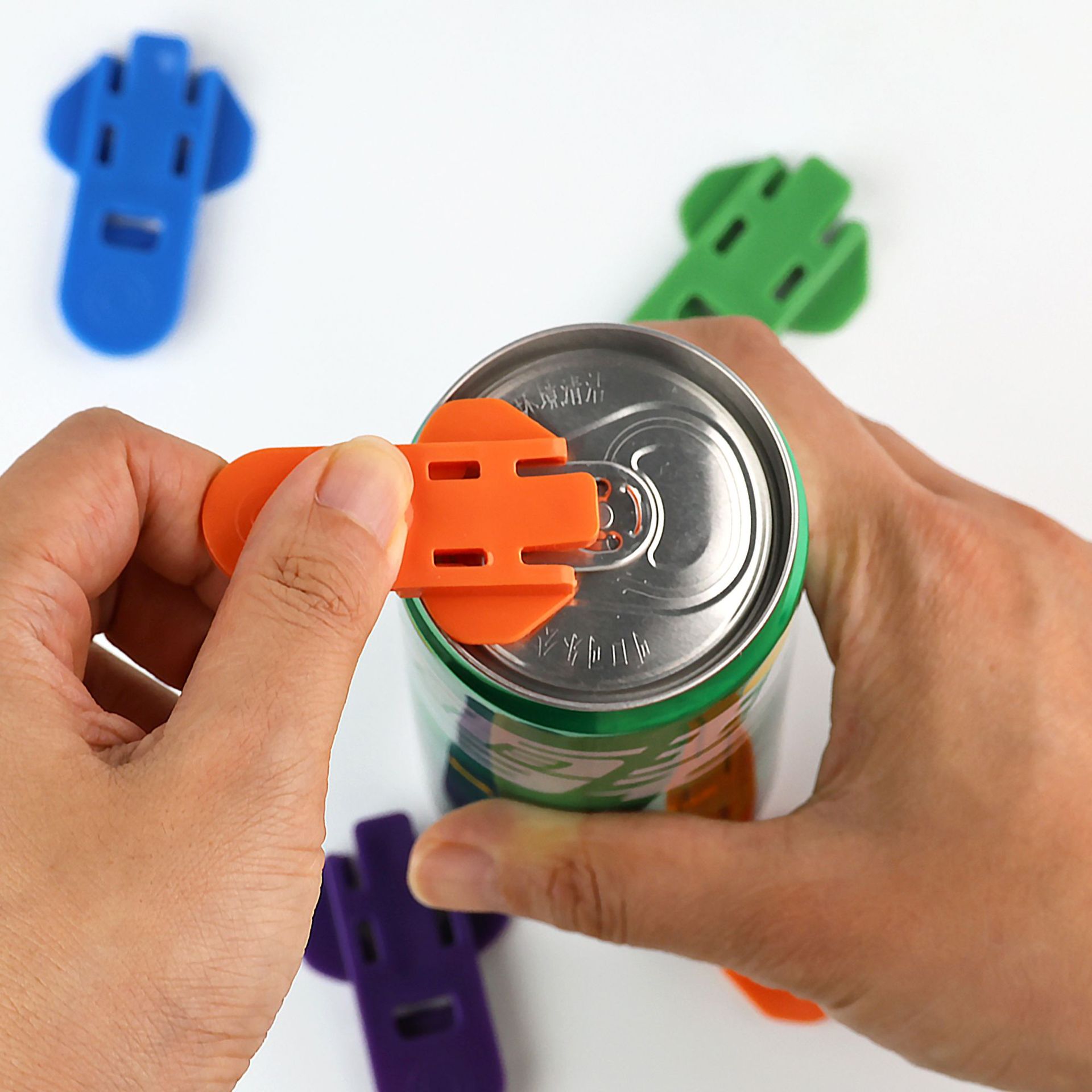 Can Opener for Beer and Cola, Non-Harmful to Hands, Creative Beverage Bottle Opener Tool