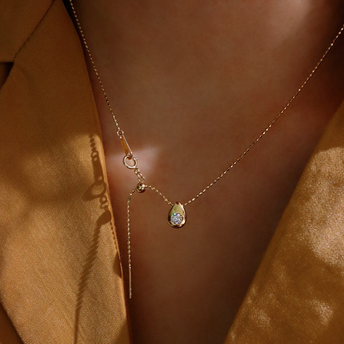 Single Diamond King Ins Style Simple Super Flash 18K Gold Diamond Beads Small and Exquisite Necklace Women's Clavicle Chain Necklace