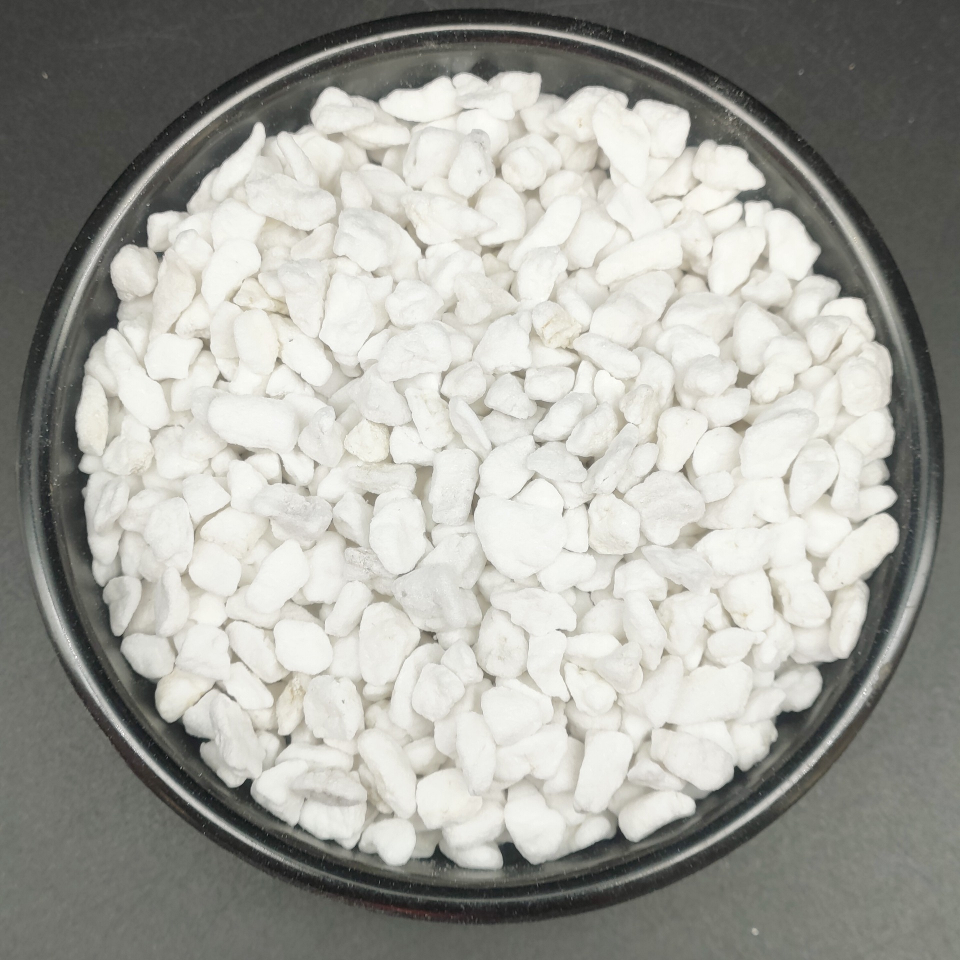 1-3mm Perlite Roof Insulation Material Pearlescent Sand Lightweight Cement Board Perlite Horticultural Expanded Perlite