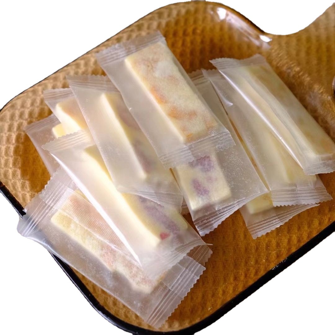 Mango milk cake 500g strawberry dried milk five black nuts casual snacks instant sandwich cheese fruit factory wholesale