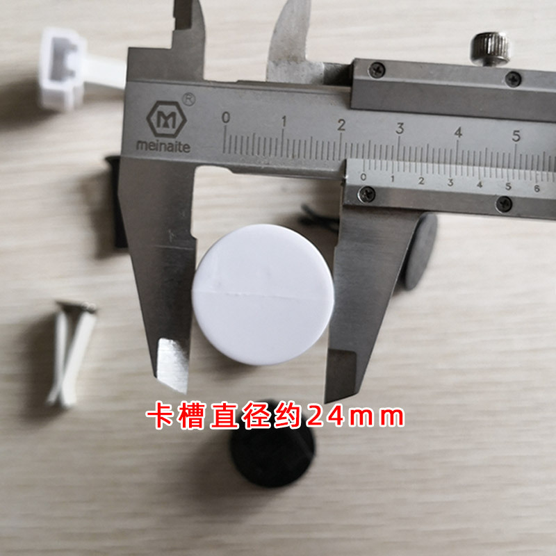 Car perfume clip car air conditioning air outlet clip gypsum metal clip accessories aromatherapy card slot incense piece