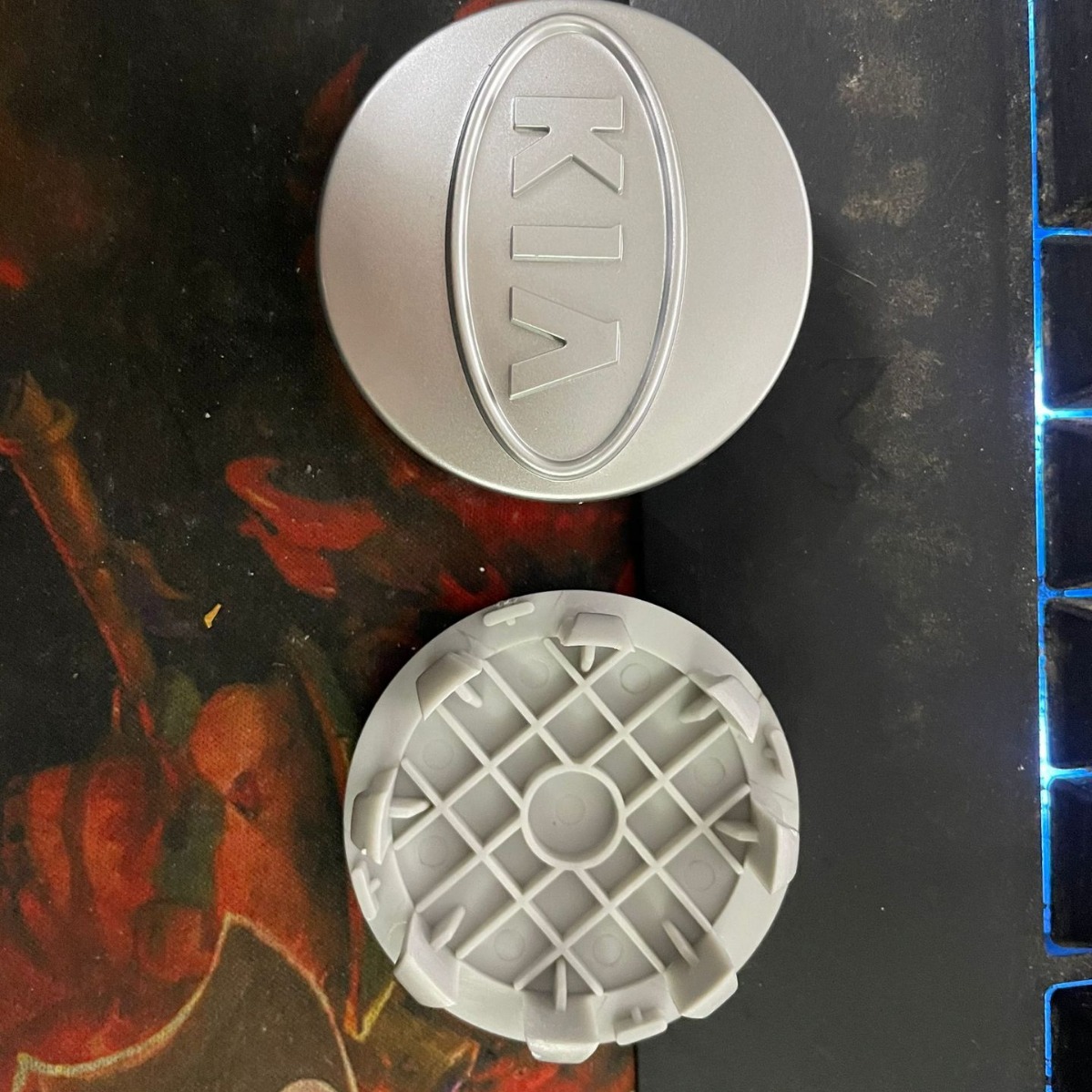 Applicable to Kia K2K3K4k5 Wheel Hub Cover Sorento Selatu Freddy Lion Race Tire Center Cover Car Mark