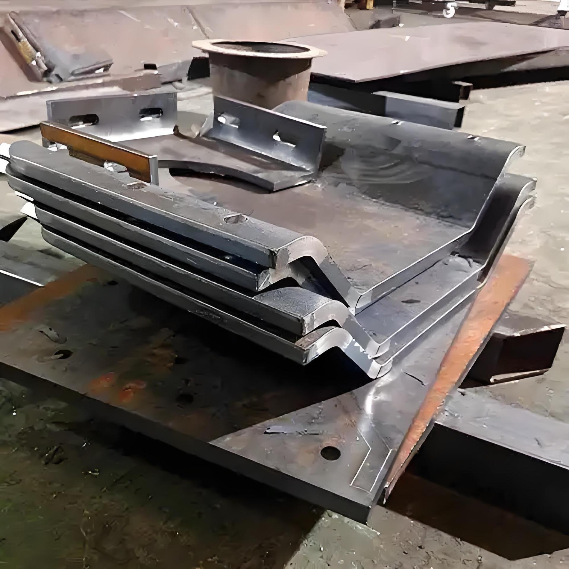 Guangdong Direct Sales Steel Plate Bending, Wear-Resistant, Cuttable and Processed, Medium-Thick Plate, Low-Alloy Wear-Resistant, General Medium Plate, Fixed Length, Kaiping