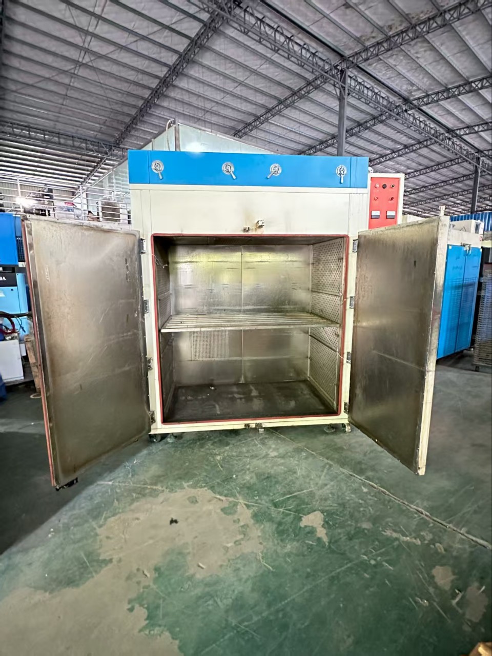 Cheap Price for Second-Hand Double Door Oven Length 150 Width 90 Height 170