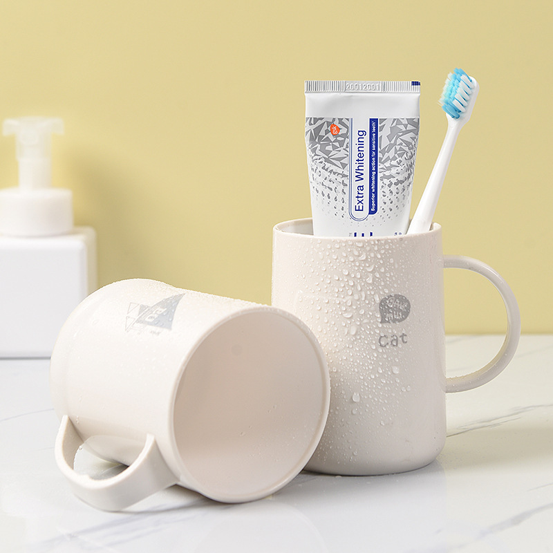 Happy Fish Nordic Color Mouthwash Cup Two-color Plastic Water Cup Simple Fashion Bathroom Mouthwash Cup with Handle