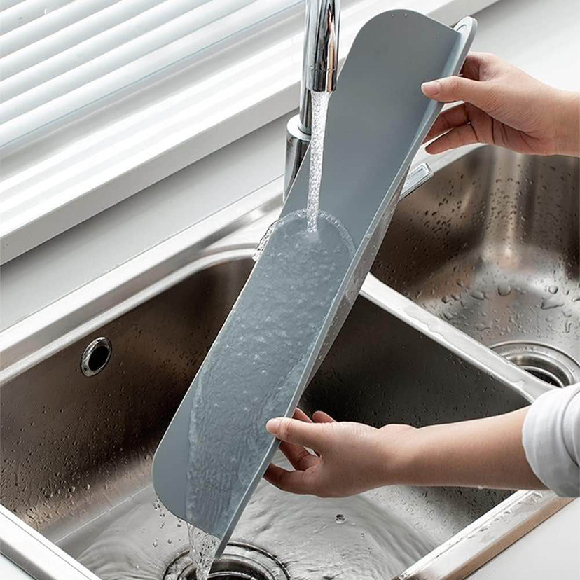 Thick Water Flapper for Sink Kitchen Splash-proof Faucet Toilet Sink Suction Cup Waterproof Water Flapper Baffle
