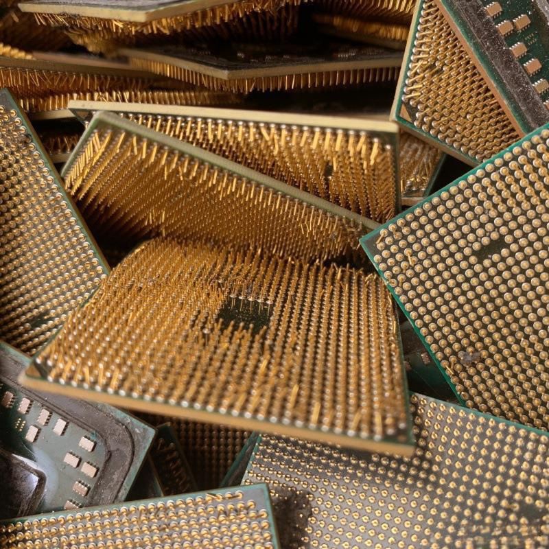 Переработка электронных отходов, золото-содержащие электронные компоненты, отходы с золотым покрытием