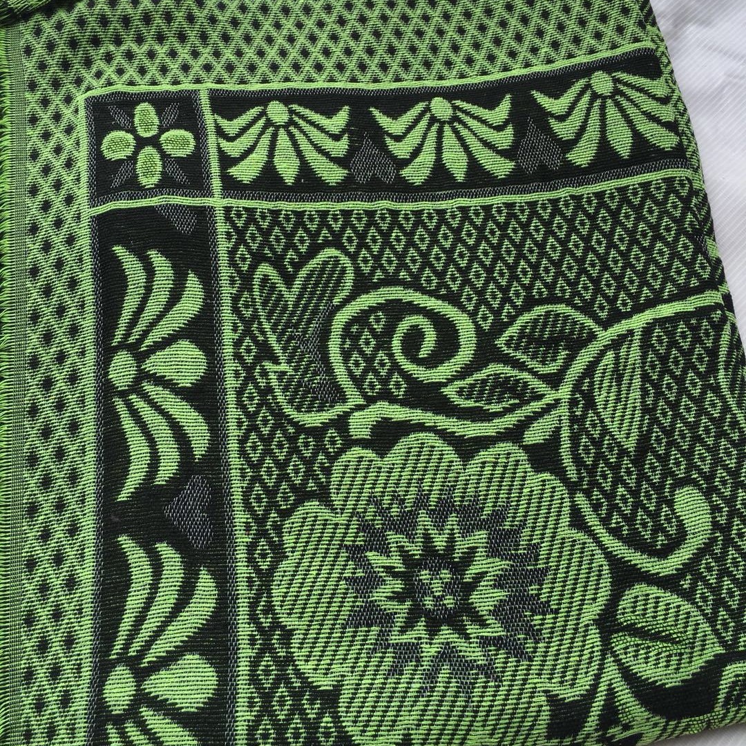 Manufacturer Production Thread Blanket Warm Blanket Modern Wind Blanket Anime Cartoon Blanket Tassel Blanket