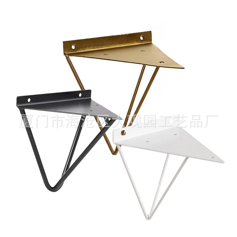 Factory direct supply creative wall hanging decorative wrought iron triangle bracket laminate shelf load-bearing bracket Europe and America