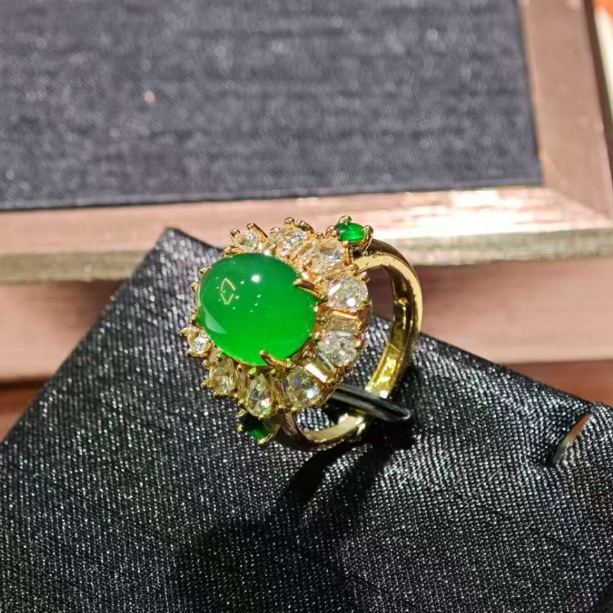 Factory Wholesale Natural Agate Chrysoprase Ring for Men and Women, Diamond Luxury Inlaid Jade Ring