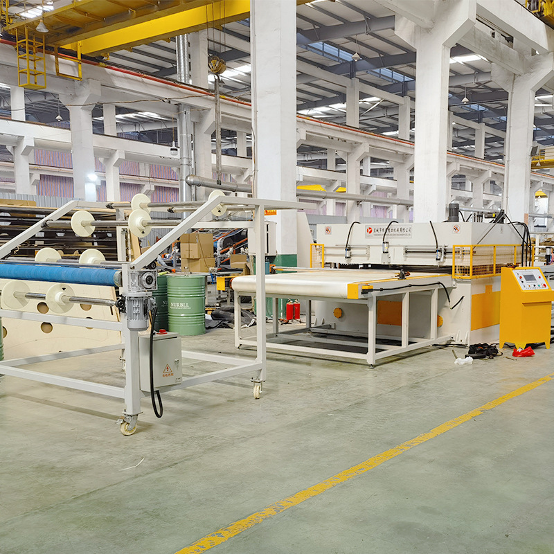 Automatic cutting machine leather blister cutting machine mask non-woven fabric die cutting machine pearl cotton four-column cutting machine