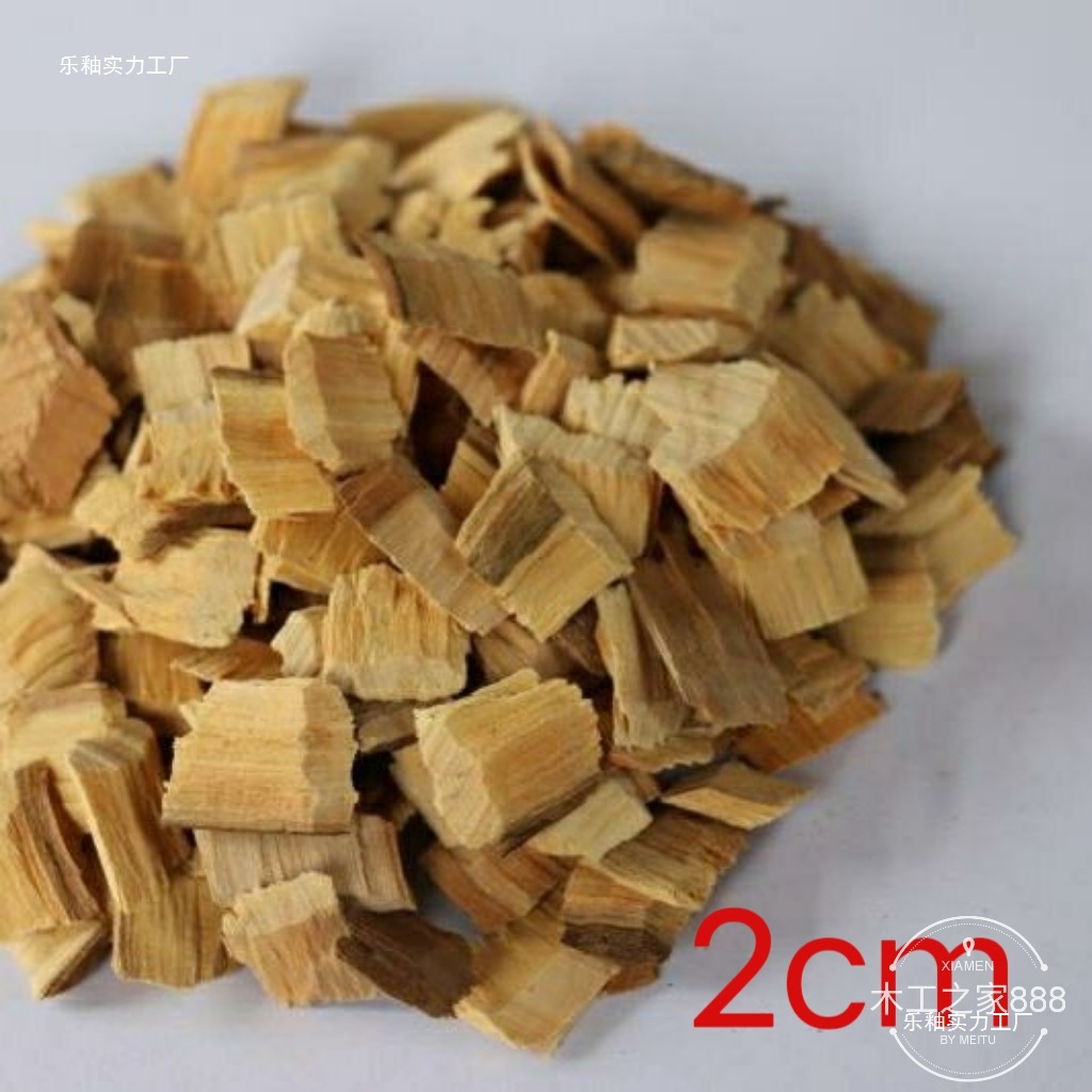 Apple Wood Sawdust Wood Chips Wood Scraps Wood Blocks Sawdust Smoked Barbecue Red Sausage Venue Green Joy Glaze Powerful Factory