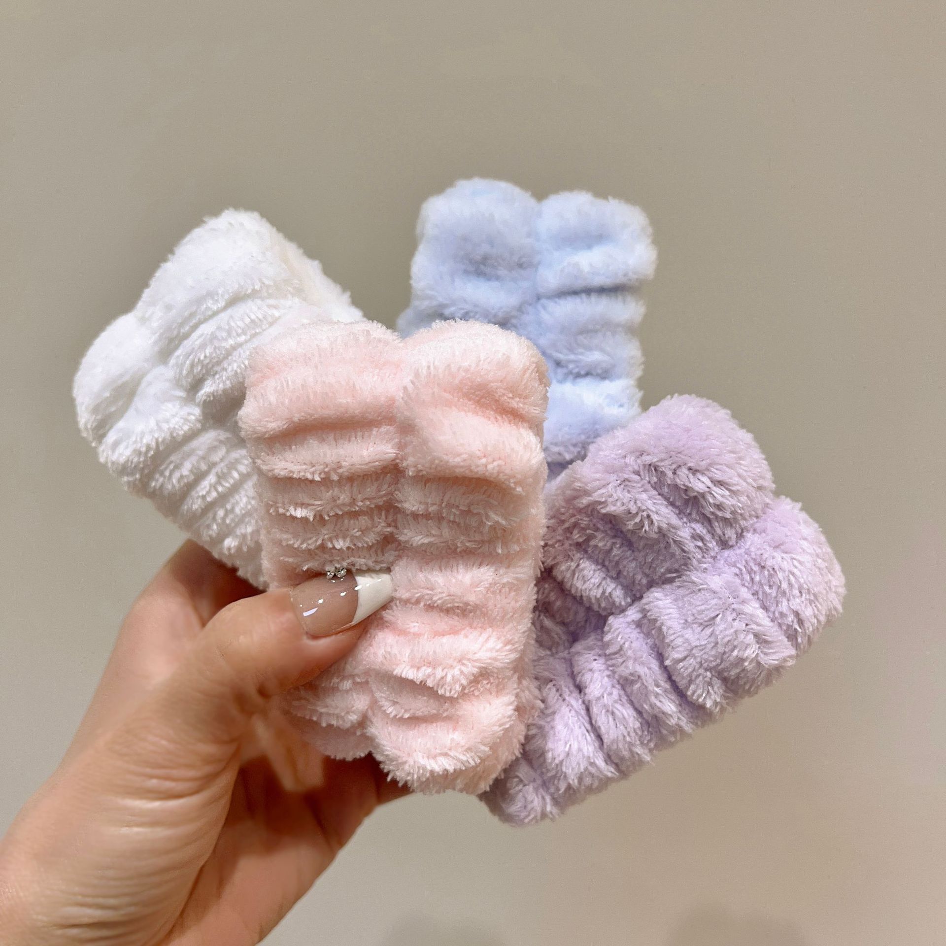 повязка на запястье для умывания влагозащитный артефакт водопоглощающая плюшевая повязка для головы детское полотенце резинка для волос артефакт для мытья волос