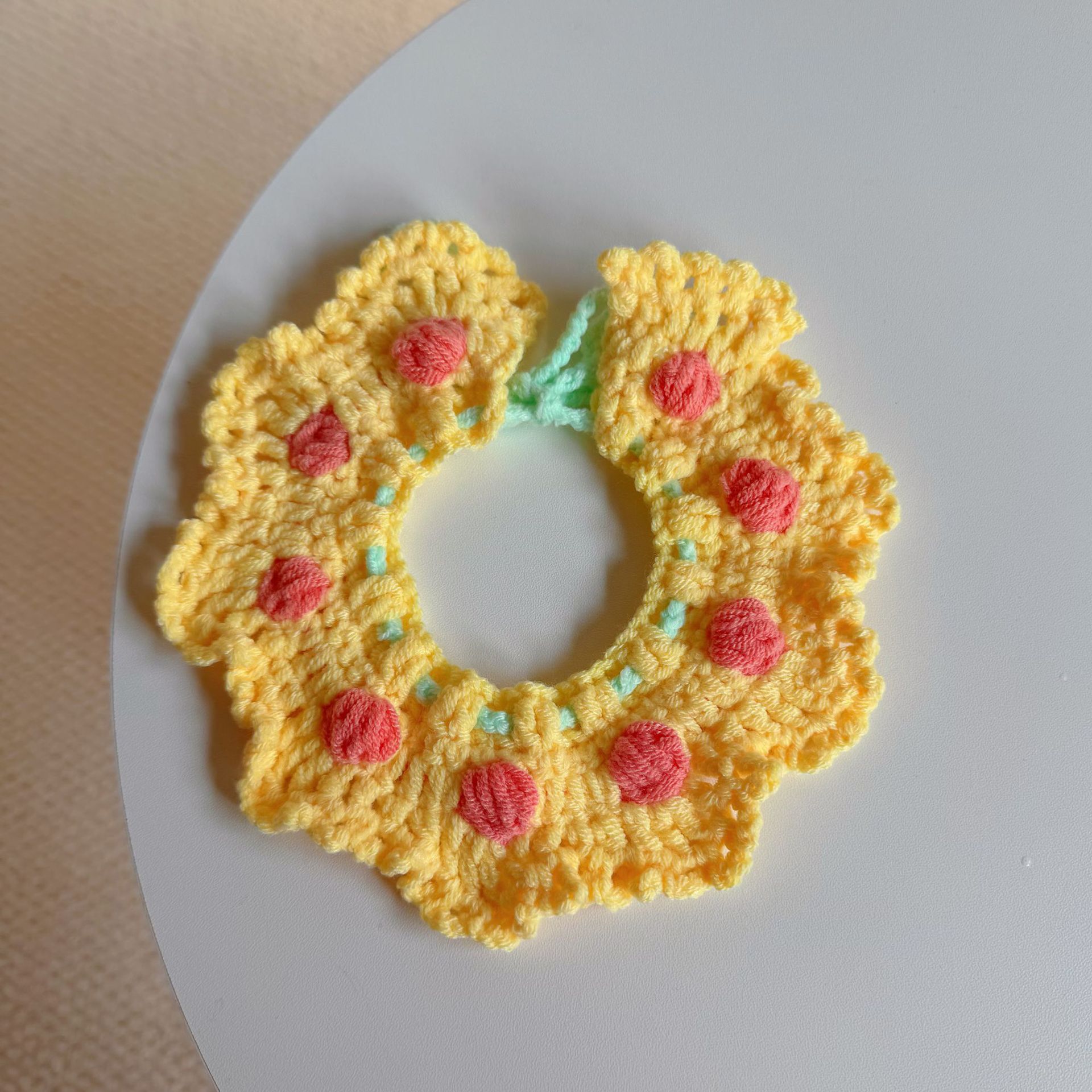 Springfield Huahua Pet Wool Knitted Collar Cat Saliva Scarf Bee Scarf Dog Bib Cute Dress up