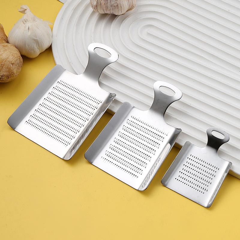 Household Kitchen Stainless Steel Ginger Garlic Grinder Manual Ginger Grater Ginger Juice Grinding Tool Ginger Grinder