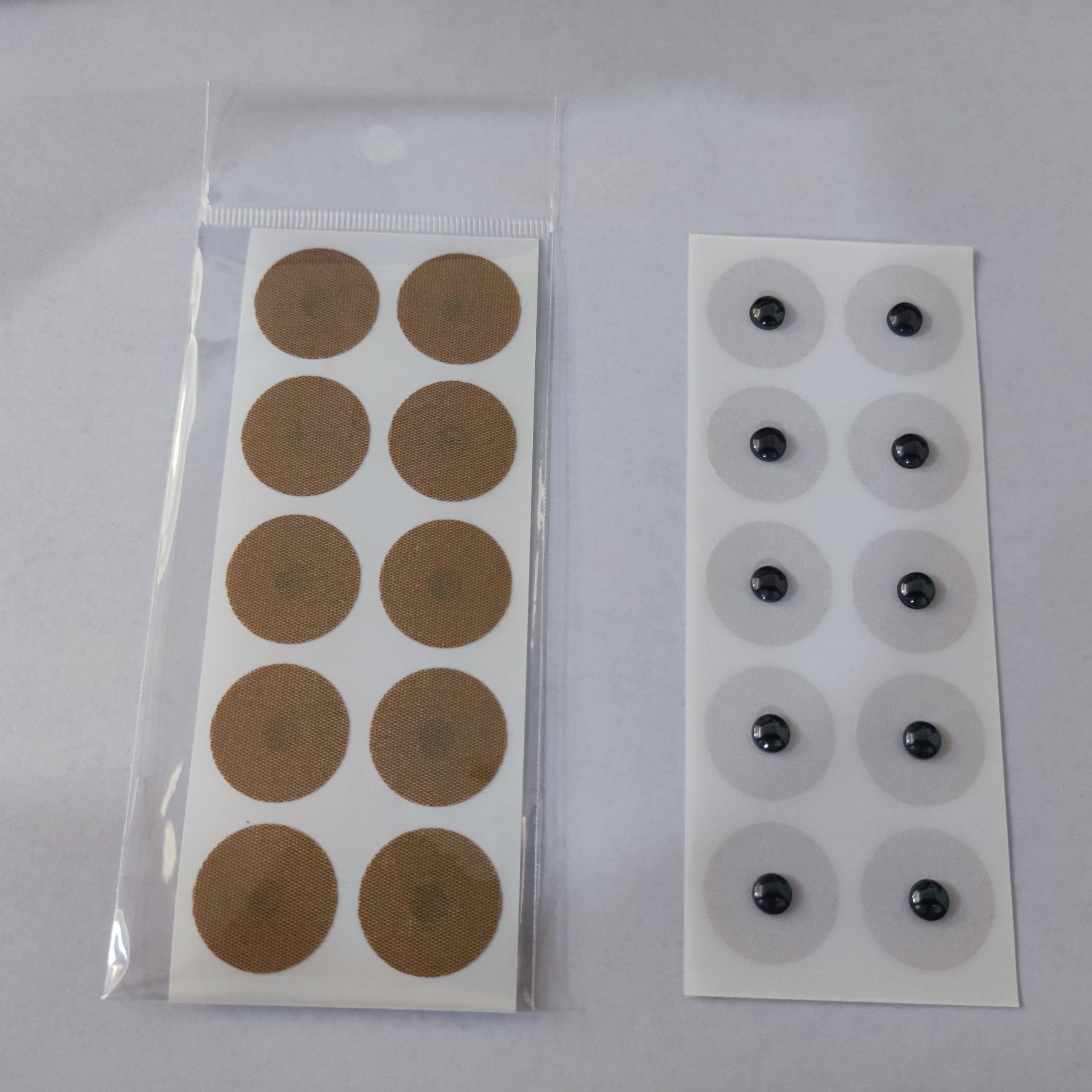 Magnetic stickers 1 piece of 10 magnetic stickers bread magnetic beads magnetic stickers