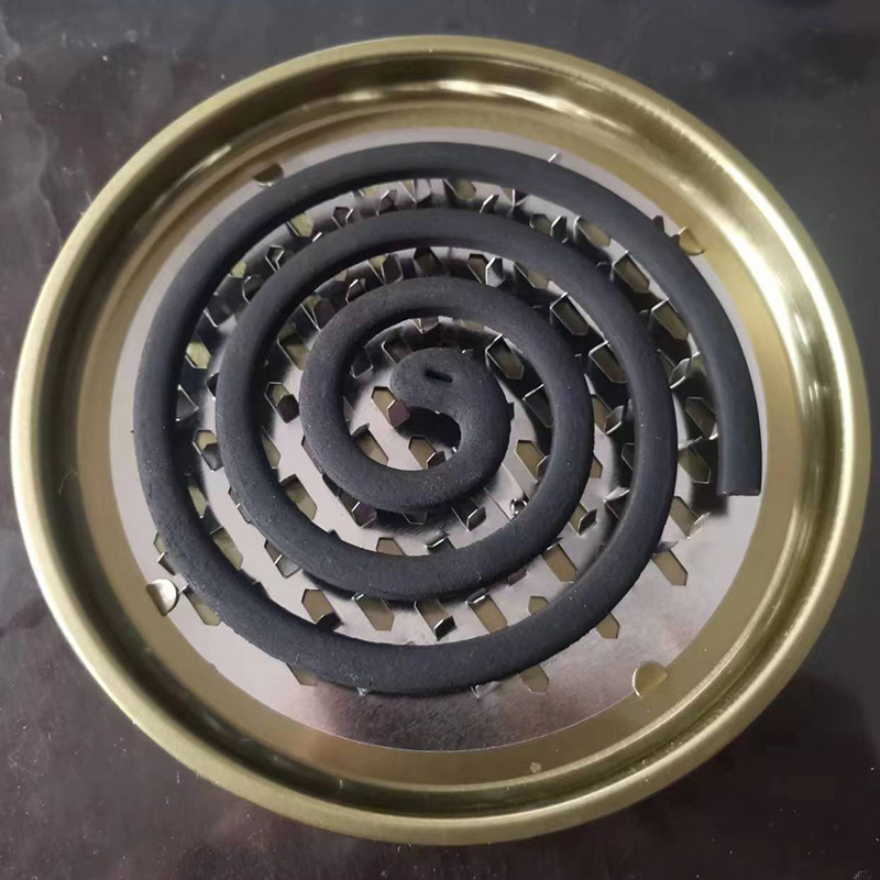 Direct Supply from Manufacturer: Mosquito Coil Holder with Iron Serrated Edge, Safe and In-Stock, Anti-Mosquito, Windproof, with Lid