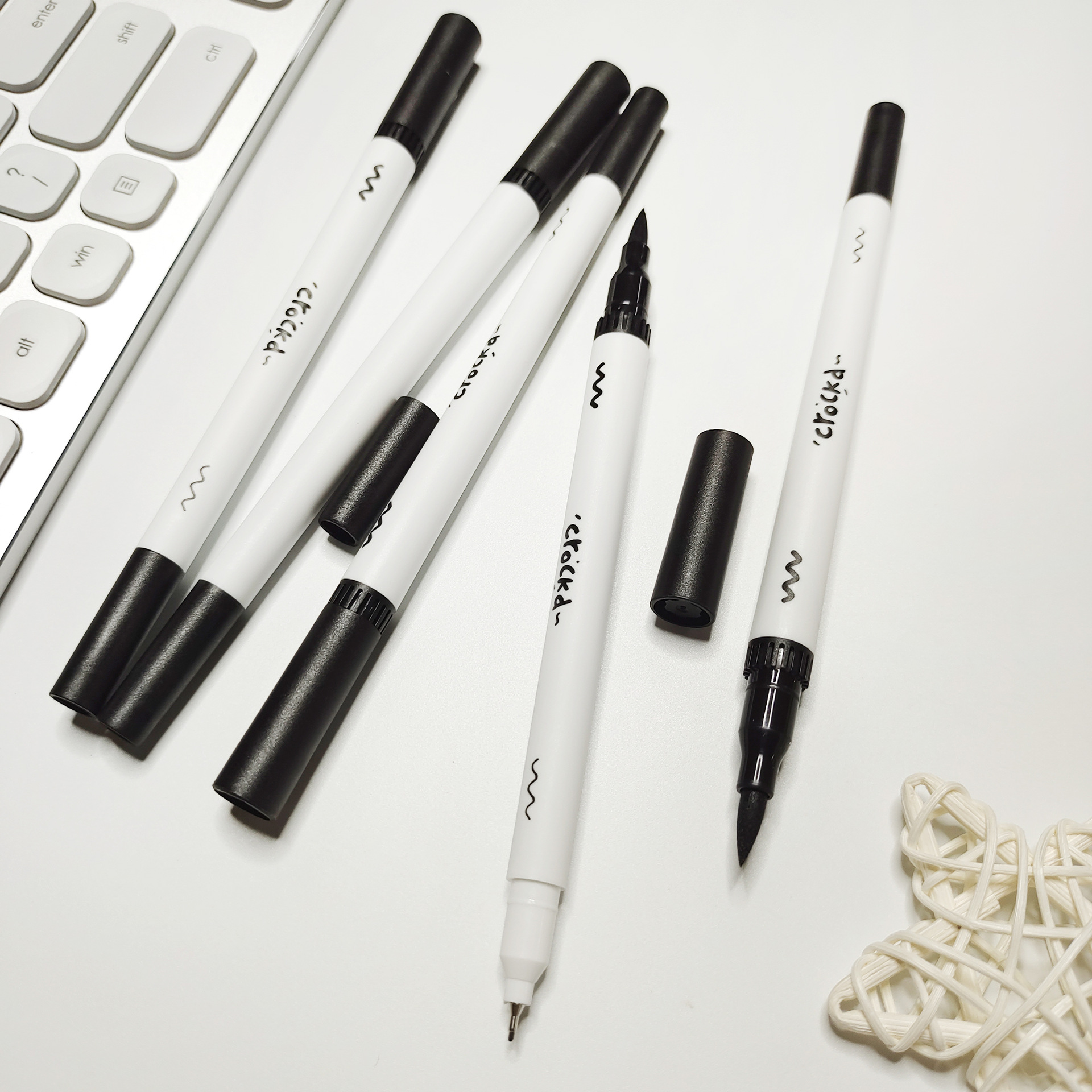 Double Head Brush Pen Needle Pen Black Washable Soft Head Watercolor Needle Pen Painting Soft Head Brush Pen Line Carving Pen