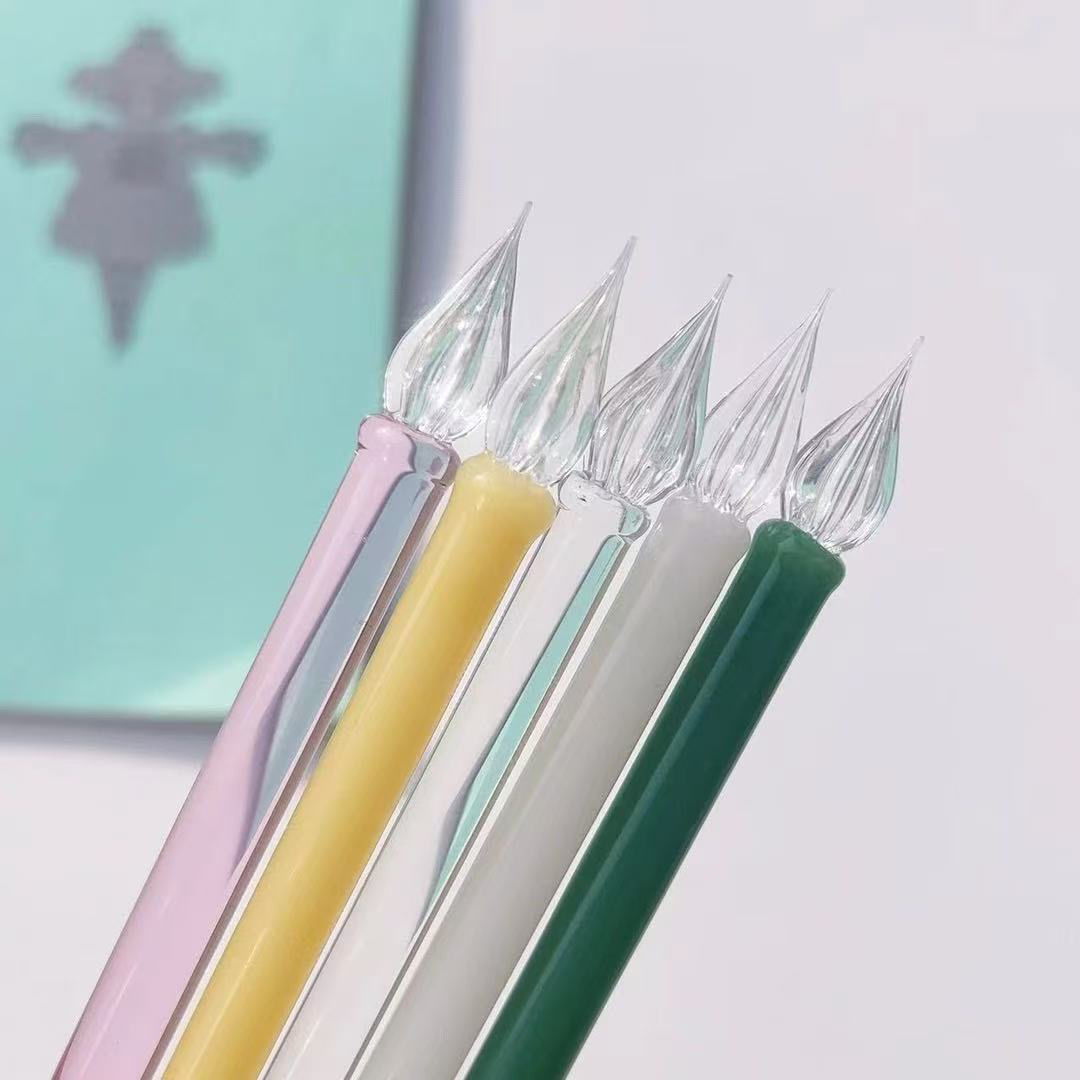 Crystal Glass Fairy Pen Set: a New Trend and a High-Looking Writing Artifact