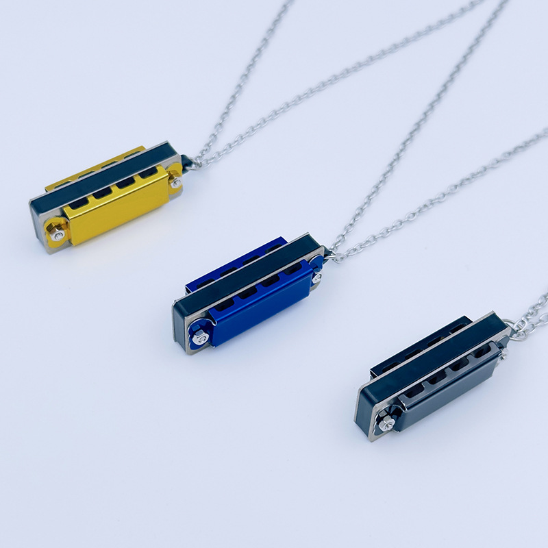 4 Hole 8 tone mini necklace small harmonica children Primary School students entry music toys kindergarten gift wholesale gift