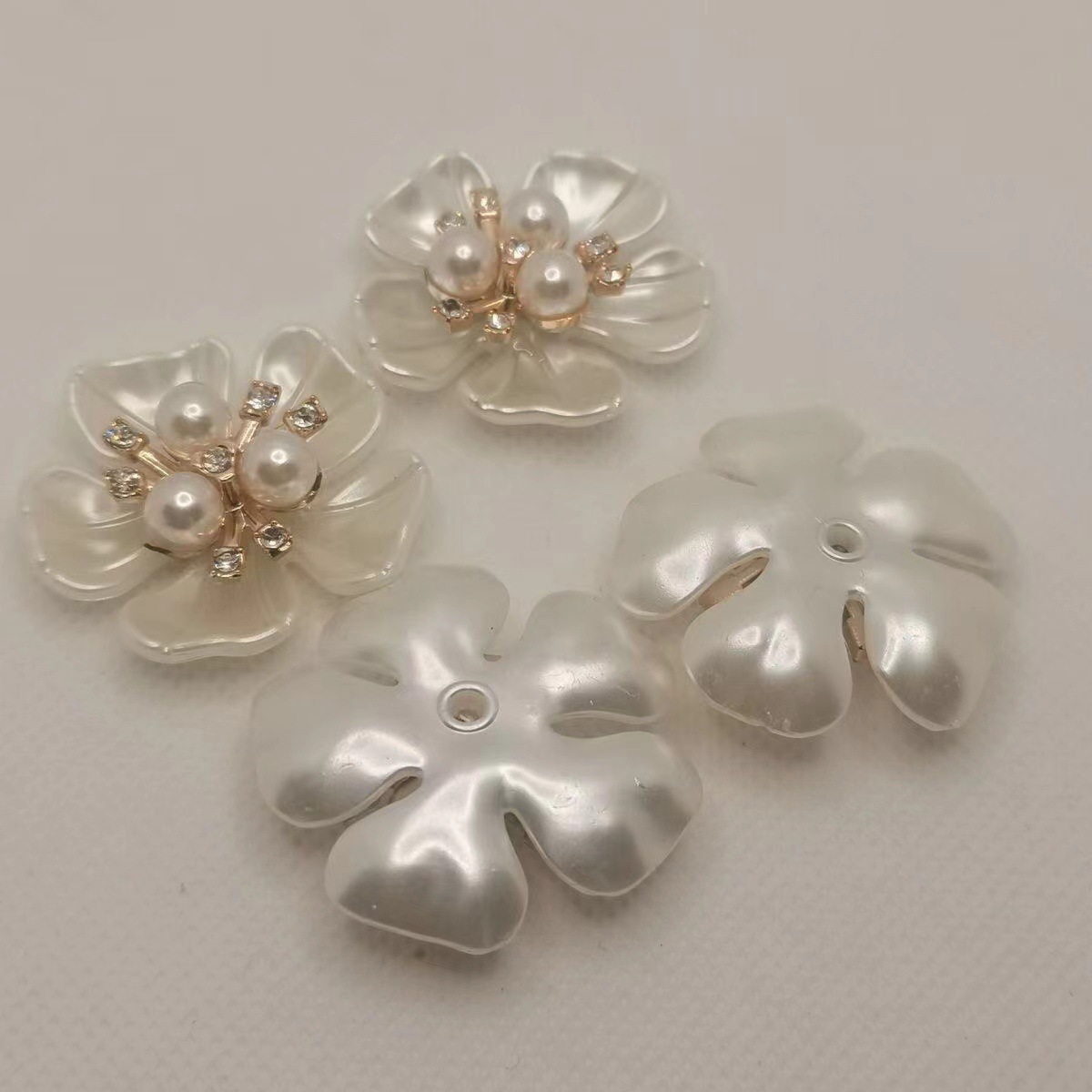 Five-petal Flower with Flower Heart Handmade DIY Material Plastic Flower with Stamen New Style Hair Accessories Popular Jewelry