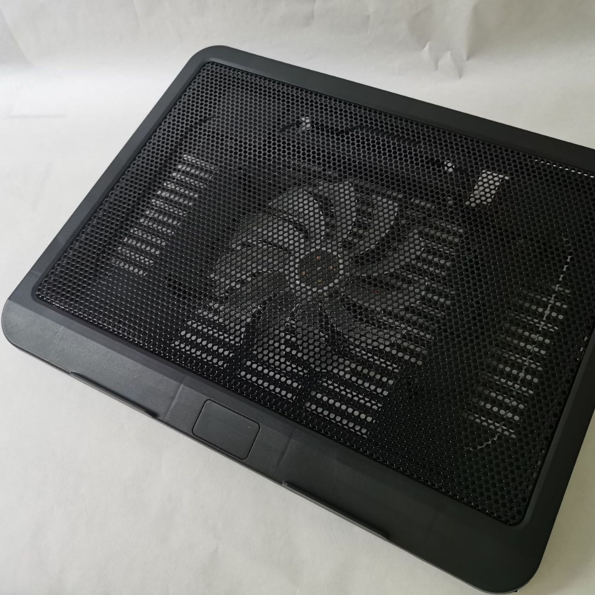 Оптовая продажа радиатора N19, радиатор из PP-материала, аксессуары для ноутбуков, основание кронштейна V19