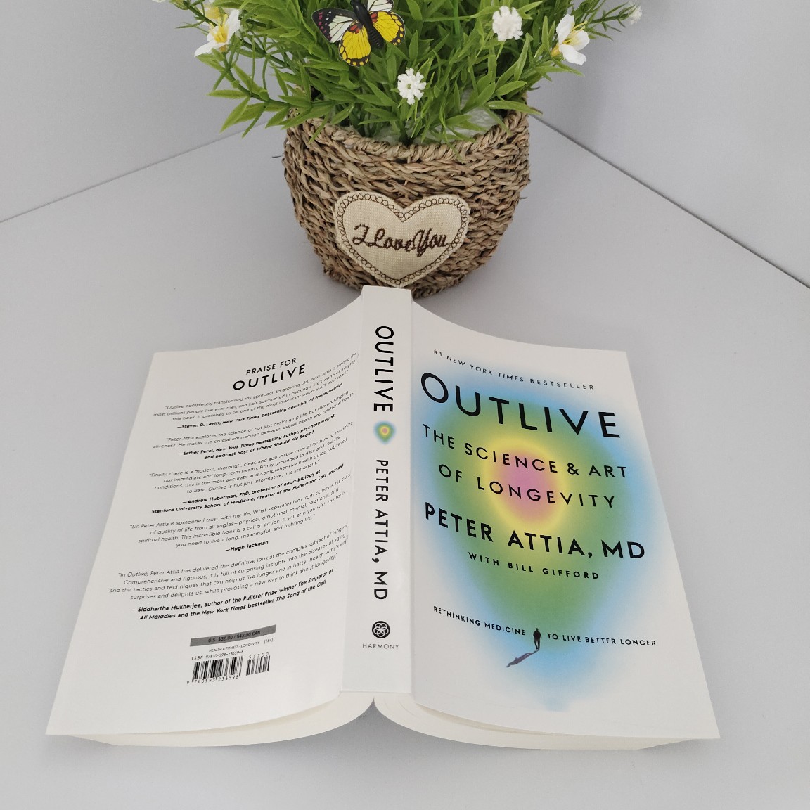 Outlive the Science and Art of Longevity