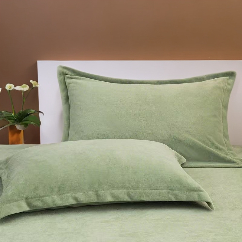 Winter Thickened Fleece Pillowcase 48*74 Household Envelope Style Milk Velvet Single Pillowcase Solid Color Warm 40*60