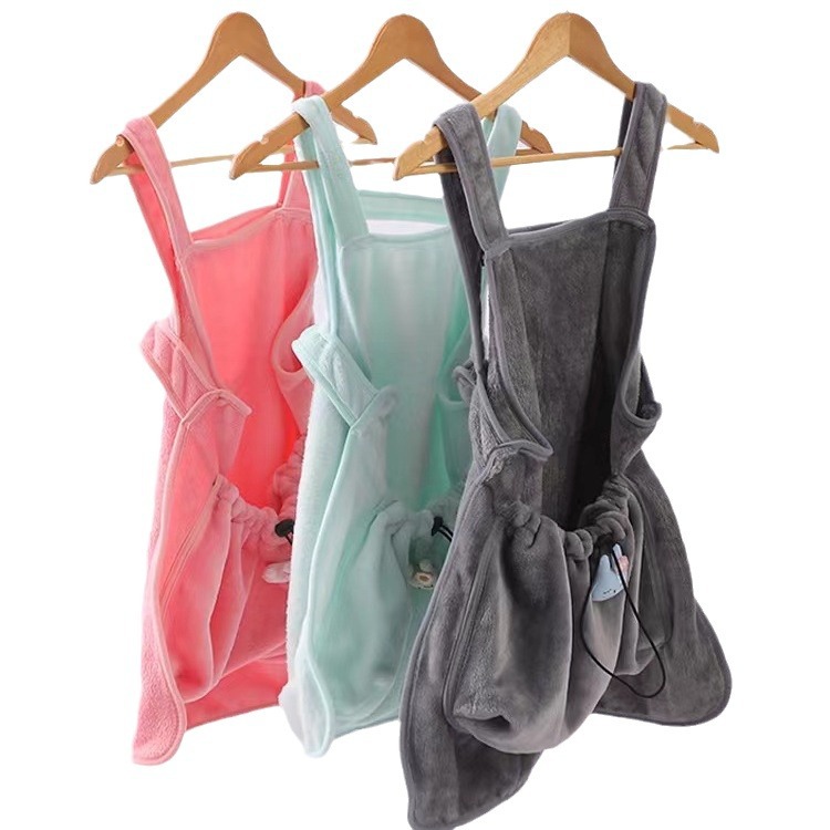 Cat Bibs, Cat Clothes, Non-Stick Fur Chest Cat Aprons, Cat Artifacts, Pet Clothes That Can Put Cats