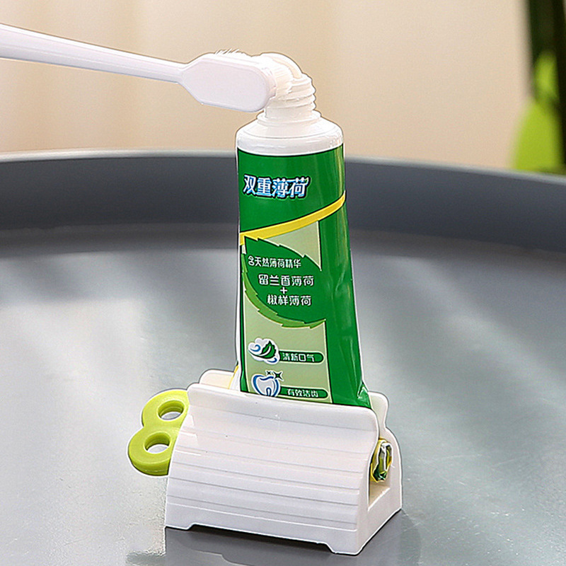 Lazy people toothpaste squeezer bathroom products facial cleanser toothpaste squeezer toothpaste squeezer wholesale toothpaste clip